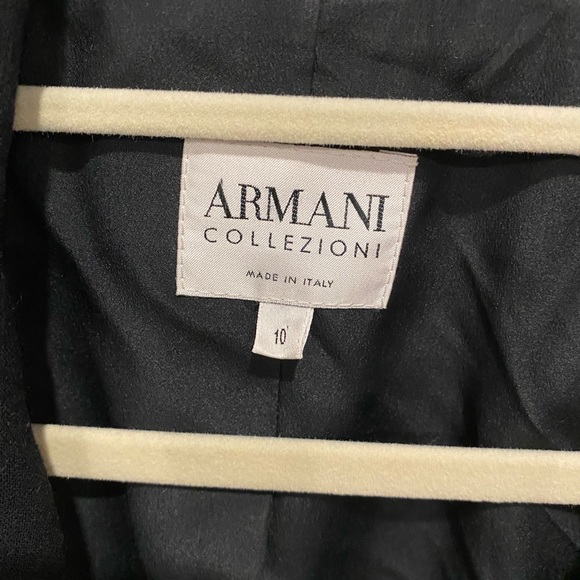 NEW LOW PRICE Armani Collezioni Black Vintage Woman’s Jacket - Picture 4 of 4